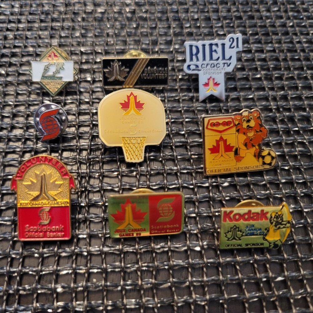 Collector Pins Lot - Picture 2 of 2